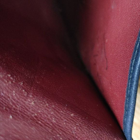 Vintage CHANEL Navy Quilted Leather Wallet - Picture 12 of 17